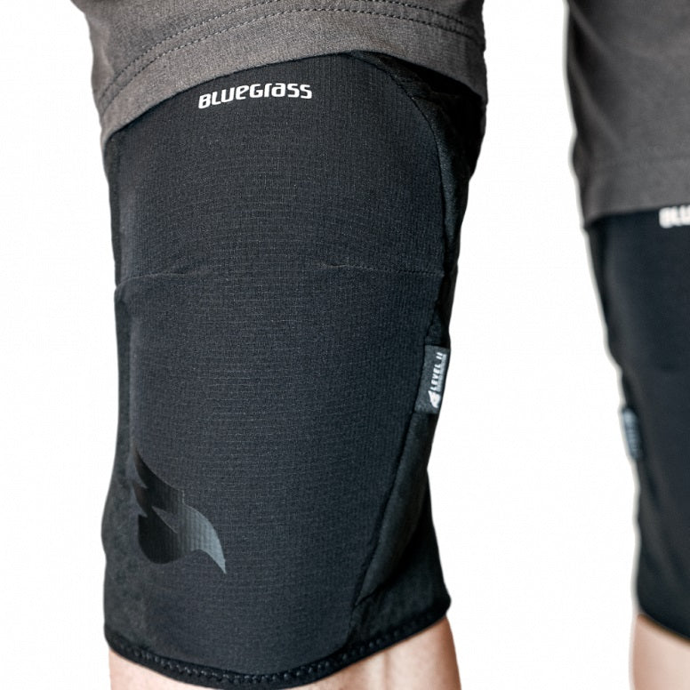 Bluegrass Arto Knee Pads from HighonBikes High on Bikes