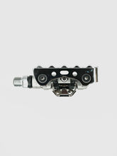 Load image into Gallery viewer, Shimano PD M324 SPD Clipless MTB / Touring Pedals
