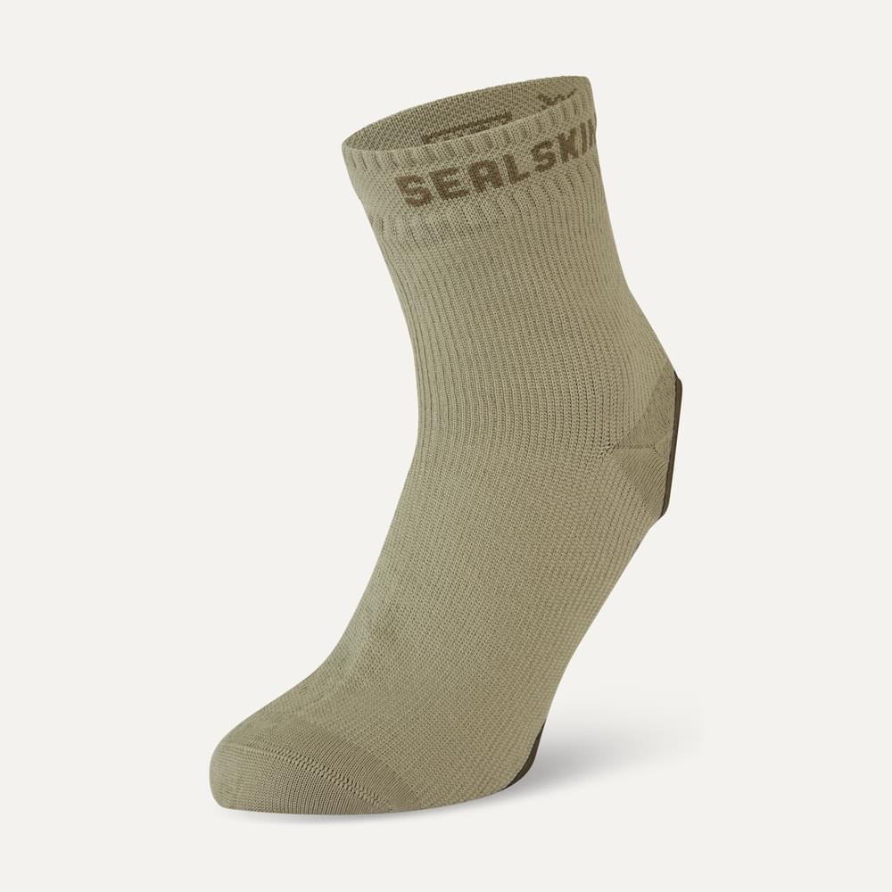 SealSkinz Thetford Waterproof All Weather Cycle Oversocks High on Bikes