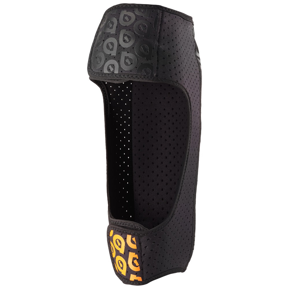 SixSixOne Comp AM Knee / Shin Pads Youth High on Bikes