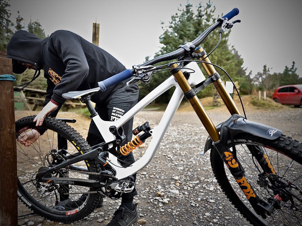 Crud XL Fender High on Bikes