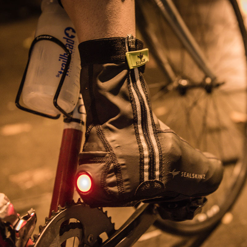 SealSkinz Lightweight Halo Cycling Overshoes High on Bikes