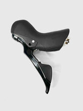Load image into Gallery viewer, Shimano 105 ST-R7025 Hydraulic Disc Brake STI Levers - 2 x 11 - Flat Mount