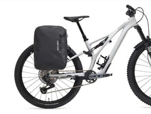 Load image into Gallery viewer, Aeroe QuickLock Urban Backpack 10L - Black