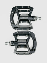 Load image into Gallery viewer, Shimano GR500 Flat Pedals