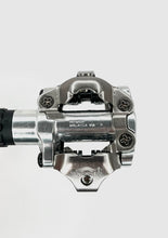 Load image into Gallery viewer, Shimano PD-M520 SPD Clipless MTB Pedals + Cleats