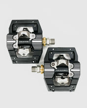 Load image into Gallery viewer, Shimano Saint PD-M821 - SPD Pedals - Black
