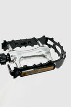 Load image into Gallery viewer, VP Components VP-195E - Alloy Pedals - Black