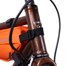 Load image into Gallery viewer, Oxford Aqua Evo Adventure 4 Litre Frame Pack