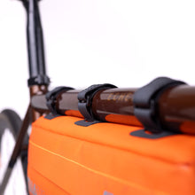 Load image into Gallery viewer, Oxford Aqua Evo Adventure 4 Litre Frame Pack