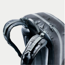 Load image into Gallery viewer, Deuter Attack 16 Backpack