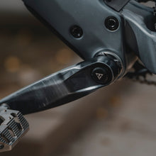 Load image into Gallery viewer, Topeak BB Hide n Tool Chain Tool