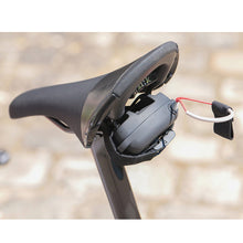 Load image into Gallery viewer, Zefal Bike Taxi Retractable Tow Rope