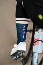 Load image into Gallery viewer, SealSkinz Billockby Waterproof All Weather Mid Length Lightweight Cycling Socks
