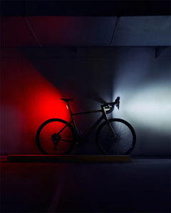 Knog Blinder V Rear Light - Traffic