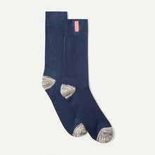 Load image into Gallery viewer, SealSkinz Bradenham Bamboo Mid Length Lightweight Waffle Knit Socks
