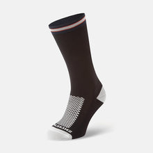 Load image into Gallery viewer, SealSkinz Caister Single Layer Mid Length Cycling Socks