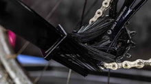 Load image into Gallery viewer, Muc-Off Bicycle Chain Cleaning Brush