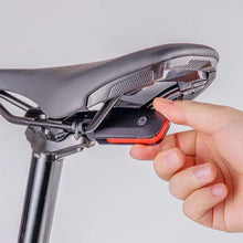 Load image into Gallery viewer, Ravemen CL01 USB Rechargeable Seat Rail / Seat Post Mount LED Rear Bike Light