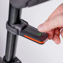 Load image into Gallery viewer, Ravemen CL01 USB Rechargeable Seat Rail / Seat Post Mount LED Rear Bike Light