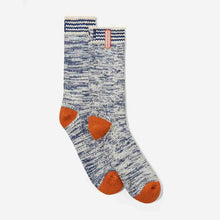 Load image into Gallery viewer, SealSkinz Cordwell Bamboo Mid Length Twisted Socks