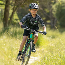 Load image into Gallery viewer, Giro Deed Youth Flat Pedal Mountain Bike Shoes