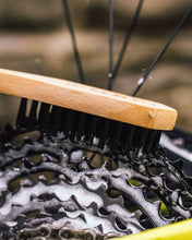 Load image into Gallery viewer, Peaty&#39;s Bicycle Drivetrain Brush