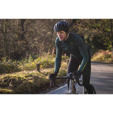 Load image into Gallery viewer, Altura Endurance Men's Cycling Bib Shorts | High on Bikes