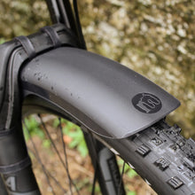 Load image into Gallery viewer, Mucky Nutz MugGuard MTB Front Mudguard (26-29") - Black | High on Bikes