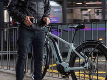 Load image into Gallery viewer, Hiplok GOLD Wearable Chain Bike Lock