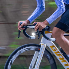 Load image into Gallery viewer, Ravemen K1400 USB Rechargeable AI Nighttime LED Front Bike Light