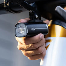 Load image into Gallery viewer, Ravemen K700 USB Rechargeable Nighttime LED Front Bike Light