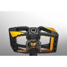 Load image into Gallery viewer, Crankbrothers Mallet DH 11 MTB Clip-in Pedals
