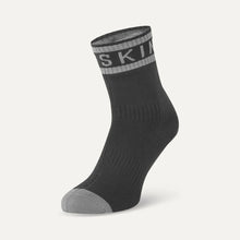 Load image into Gallery viewer, SealSkinz Mautby Waterproof Warm Weather Ankle Length Sock with Hydrostop