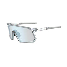Load image into Gallery viewer, Tifosi Moab Fototec Single Clarion Lens Sunglasses