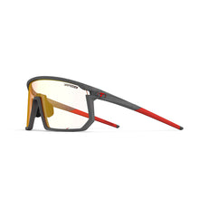 Load image into Gallery viewer, Tifosi Moab Fototec Single Clarion Lens Sunglasses