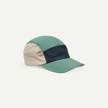 Load image into Gallery viewer, Sealskinz Mulbarton Waterproof All Weather Zipped Pocket Cap
