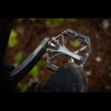 Load image into Gallery viewer, Shimano Saint PD-G8040 Flat Pedals | Gravity Grip &amp; Control | High on Bikes