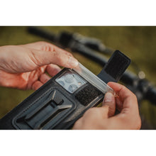 Load image into Gallery viewer, Topeak Phone DryBag Handlebar Phone Mount 