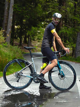 Load image into Gallery viewer, Polisport R-Mud Road Bike (700C) Mudguard Set - Black