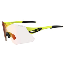 Load image into Gallery viewer, Tifosi Rail - Clarion Fototec Lens Sunglasses