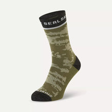 Load image into Gallery viewer, SealSkinz Reepham Mid Length Jacquard Active Socks