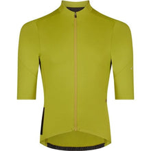 Load image into Gallery viewer, Madison Roam Men's Short Sleeve Jersey | High on Bikes