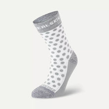 Load image into Gallery viewer, SealSkinz Rudham Womens Mid Length Meteorological Active Socks