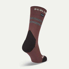 Load image into Gallery viewer, SealSkinz Runton Waterproof Cold Weather Mid Length Socks Hydrostop
