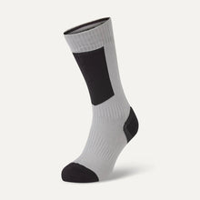 Load image into Gallery viewer, SealSkinz Runton Waterproof Cold Weather Mid Length Socks Hydrostop