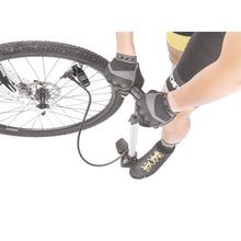 Load image into Gallery viewer, Topeak Shuttle Gauge Digital Pressure Gauge