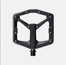 Load image into Gallery viewer, Crank Brothers Stamp 3 Flat Pedals