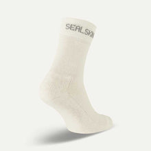 Load image into Gallery viewer, Sealskinz Suffield Solo Merino Liner Socks