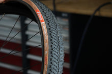 Load image into Gallery viewer, Vittoria Terreno T70 TLR Gravel Tyre - Coarse/Loose Endurance